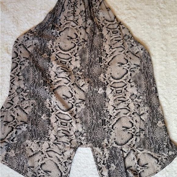 Free People Black and White Knit Scarf - Picture 2 of 10